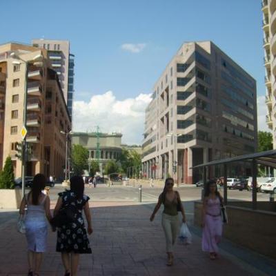 Erevan Avenue du Nord et l'Opéra